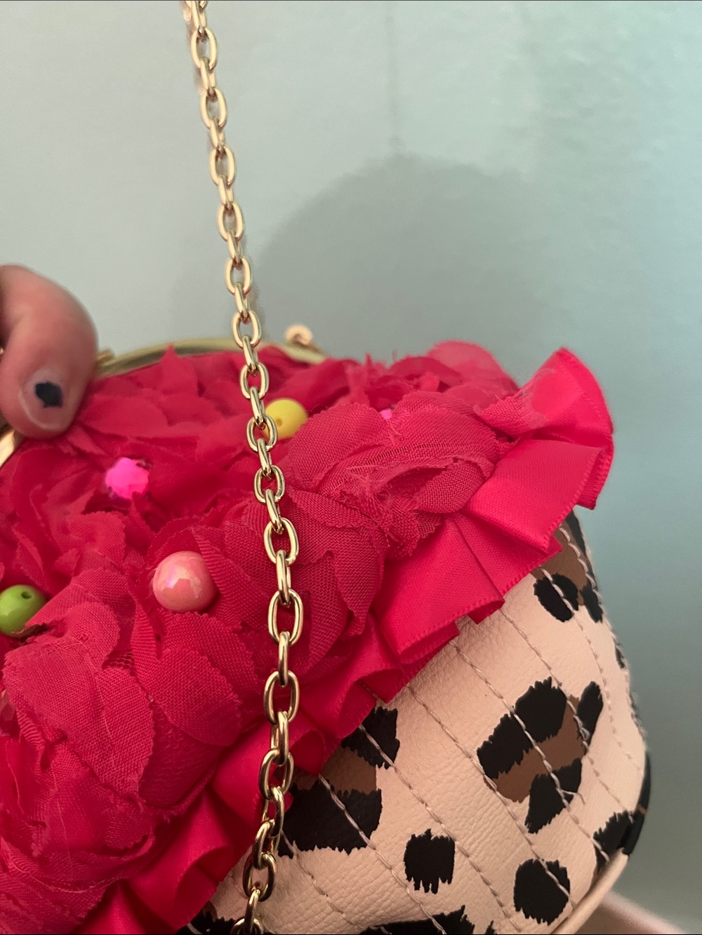 Betsey Johnson cupcake - Picture 7 of 8
